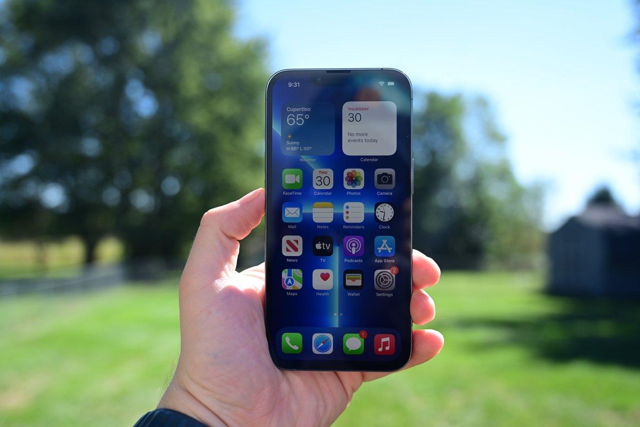 Apple iPhone 13 Pro In Daylight